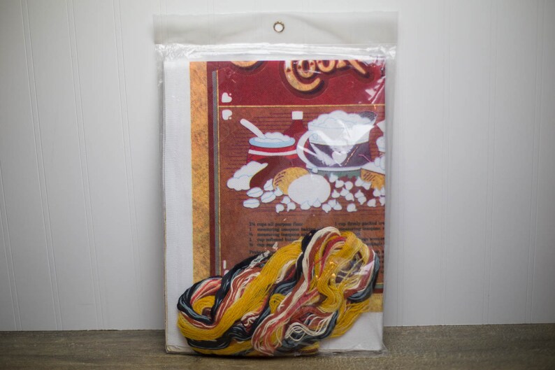 Vintage Crafts New in Package Simplicity Stitchery Kit Mom/'s Favorite Chocolate Chip Cookie Recipe