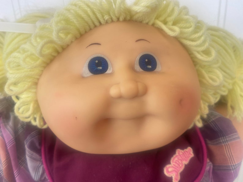 Vintage 1984 Cabbage Kids Patch Doll With Roller Skates Blonde Hair