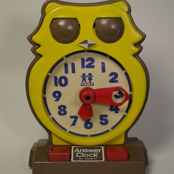 Vintage Owl Tomy Answer Clock - Learning Tool - 1975