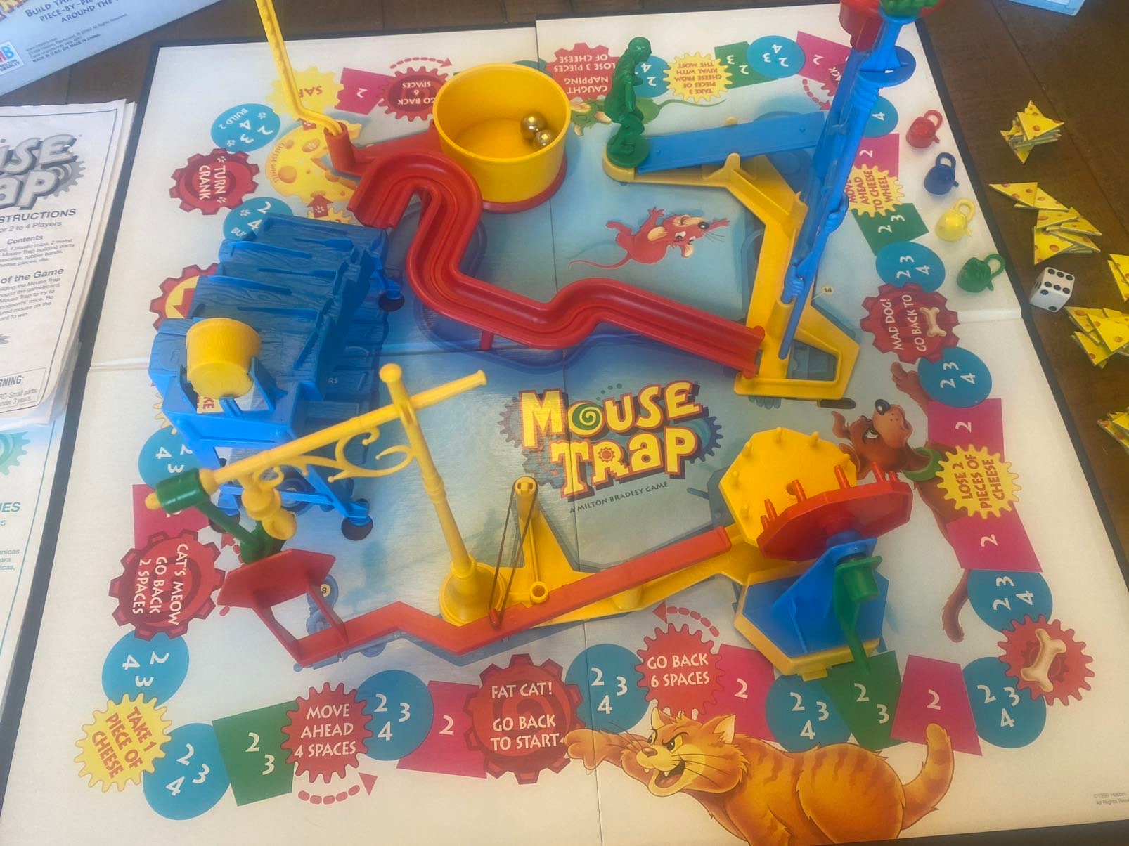  Mouse Trap Board Game 1999 Edition by Milton Bradley : Toys &  Games