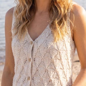 Croche Dazzling Diamonds Vest Pattern PDF, Women’s Crochet Top Pattern, Button Front Crochet Vest, Boho Summer Vest, Instant Download