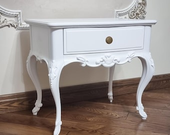 Comodino in legno intagliato: comodino rustico boho con cassetto