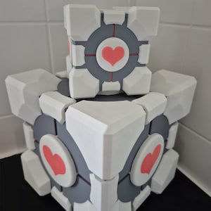 Portal - Companion Cube
