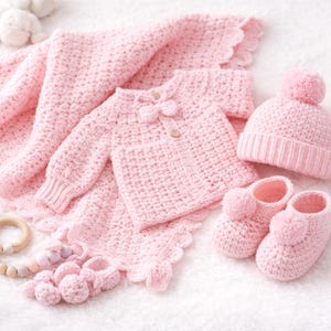 Wzór na szydełko dla dziecka w formacie PDF – kocyk, kurtka, buciki, czapeczka (1-3 miesiące)