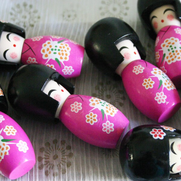 Sakura-Chan - 1 hölzernen japanischen Kokeshi Puppe PINK