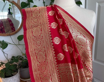 Red and Gold  - Art Silk Saree Sari (5 m / 6 yds)