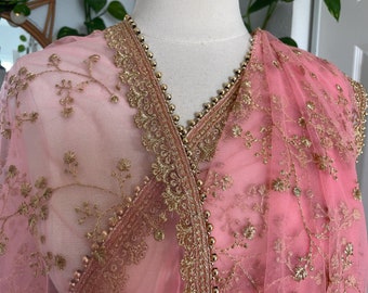 Pink and Gold  - Net & Embroidery Saree Sari (5 m / 6 yds)