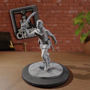 Male Bandit Running Attacking | Roleplay and TTRPG miniatures by MZ4250 | Dungeons and Dragons | Medium Creature | The Resin Citadel