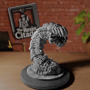 Large Purple Worm | Roleplay and TTRPG miniatures by Schlossbauer | Dungeons and Dragons, Pathfinder | Large Creature | The Resin Citadel