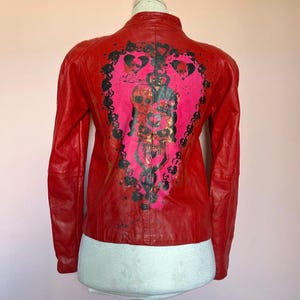 Custom print red vintage leather jacket biker 1980s UK8 US4 XS Small | Fame Will Come Later unique customised hearts skulls Alternative Punk