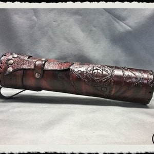 Estuche / Funda / Tubo de Cuero para Pergaminos - Alchemist - Marrón -