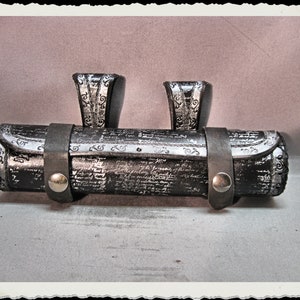 Custodia in pelle per rotolo / fondina / tubo - Whispers - Nero -