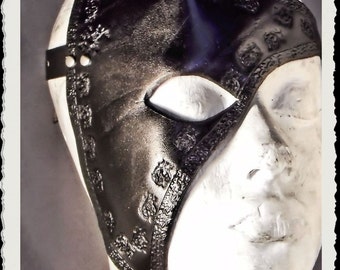 Leather half mask - Mornië -