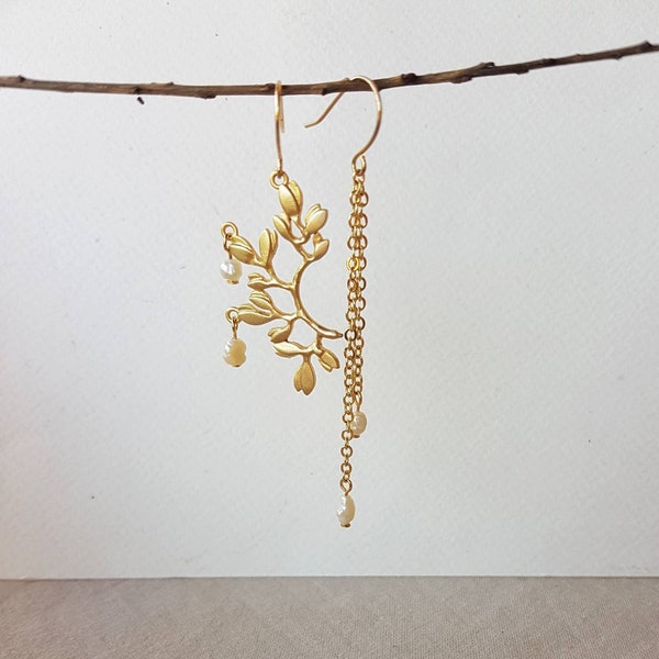 Asymmetric Pearl Earrings, Long Chain Earring with Tiny Pearls, Gold Plated Mismatched Half Branch Earring with Leaves, Dainty Nature Jewels