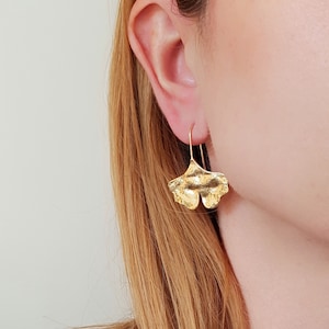 Ginkgo Leaf Earrings, Gold Ginkgo Hoop Earrings, Hammered Brass Leaf Drop, Gold Ginkgo Biloba Earrings, Nature Lover Gift, Herbalist Jewelry