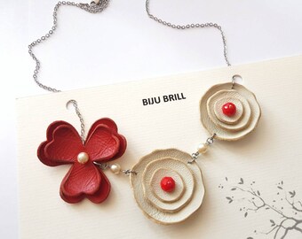 Collar de flores de cuero, collar de flores boho, joyería para amantes de la naturaleza, accesorio moderno para todos los días, collar romántico con perla, aplique de cuero