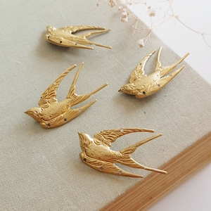 Brass Bird Brooch, Gold Swallow Pin for Shirts, Sweaters, Coat, Bird Lover Nature Lover Accessory, Flying Bird Brooch, Vintage Antique Brass image 8