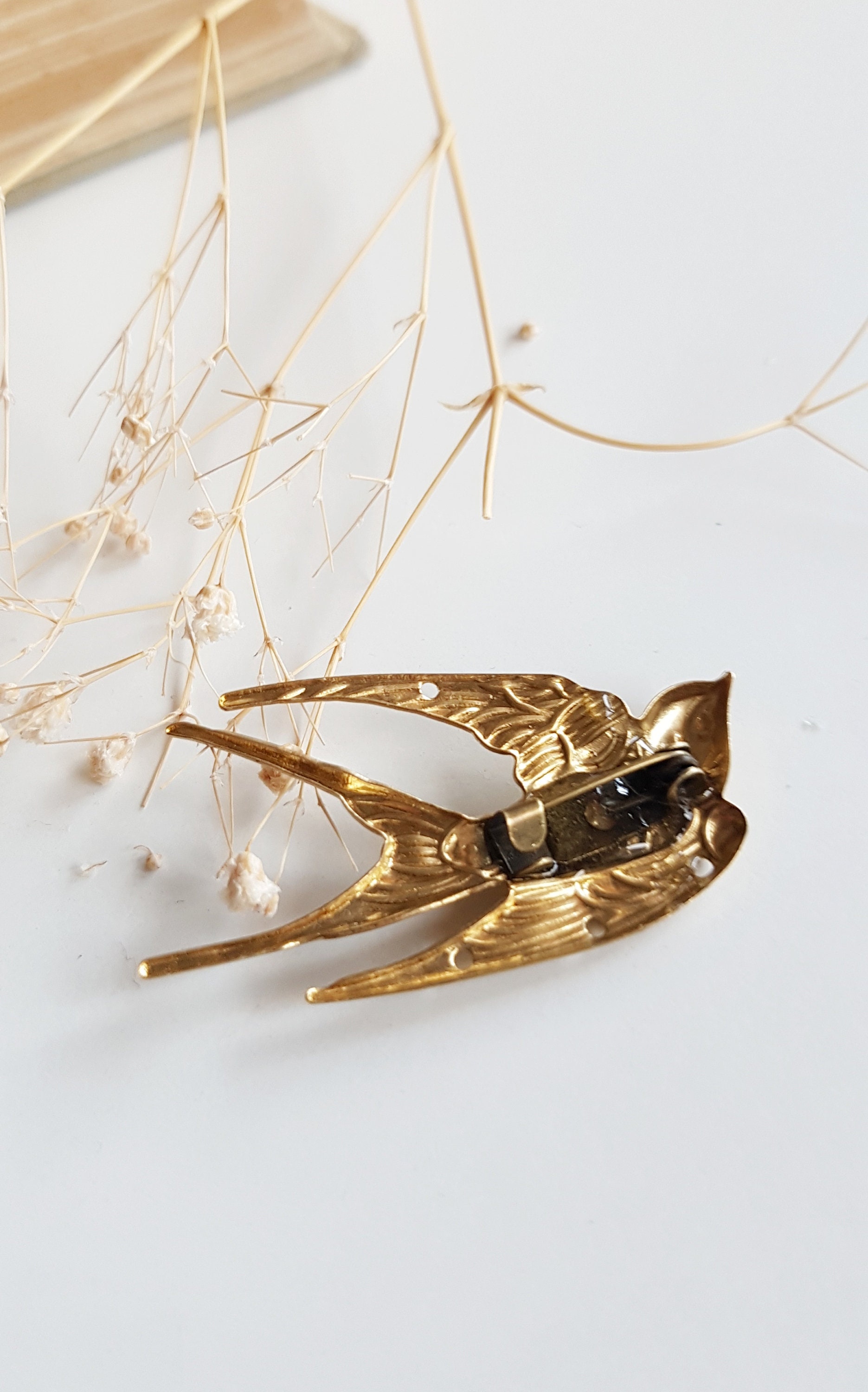 Broche Vintage Oiseau En Laiton Doré Et émail - Début XXe Siècle - Bijou Ancien - Occasion