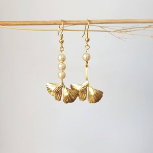 Gold Ginkgo Leaf Earrings, Long Asymmetric Pearl Dangles, Whimsical Leaf Drops, Brass Ginkgo Biloba Jewelry, Nature Lover Herbalist Gift