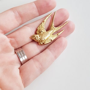 Brass Bird Brooch, Gold Swallow Pin for Shirts, Sweaters, Coat, Bird Lover Nature Lover Accessory, Flying Bird Brooch, Vintage Antique Brass image 3