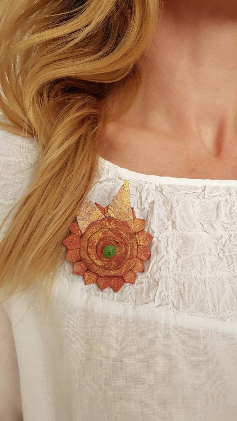 Oversized Flower Brooch, Nature Floral Jewelry, Bold Leather Accessory, Bohemian Appreciation Gift, Metallic Copper Rose Gold Statement Pin image 5