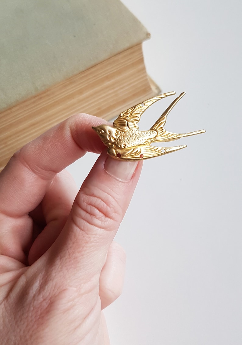 Brass Bird Brooch, Gold Swallow Pin for Shirts, Sweaters, Coat, Bird Lover Nature Lover Accessory, Flying Bird Brooch, Vintage Antique Brass image 6