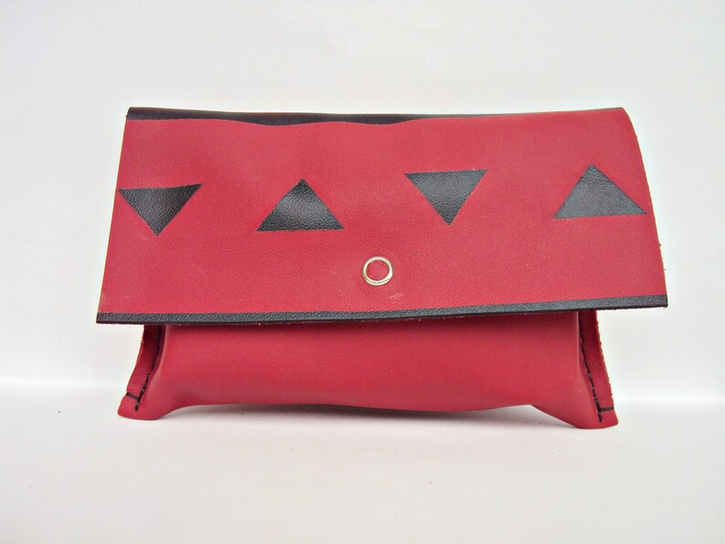 Cartera pequeña de cuero, neceser de cuero, neceser rojo, neceser, funda geométrica para teléfono, bolsa de viaje de cuero, regalo para mujer, cartera roja imagen 4