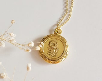 Gold Floral Locket Necklace, Vintage Style Jewelry, Round Photo Medallion, Dainty Layering Memory Locket Jewelry, Sentimental Keepsake Gift