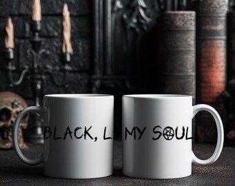 Taza de café gótica "Black Like My Soul": Taza de cerámica con diseño de bruja emo y vampiro