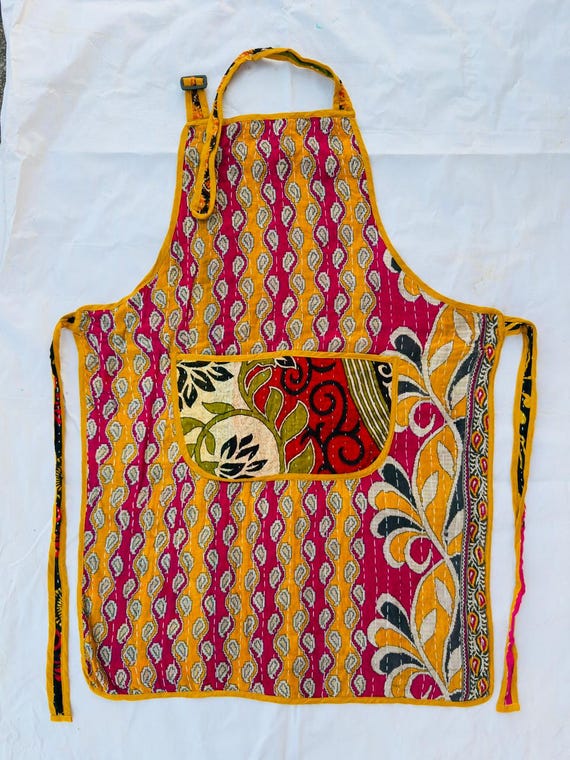 Assorted Vintage Quilted Patchwork Apron, Retro H… - image 4