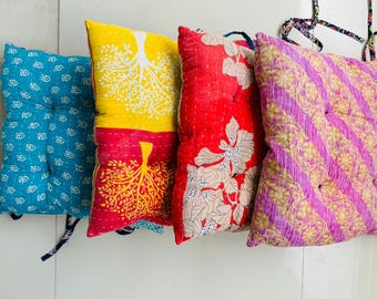 Handmade Kantha floral Chair Pad: Vintage Indian Cotton Cushion