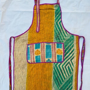 Blandat handgjort Kantha-förkläde: Vintage Boho kökskläder