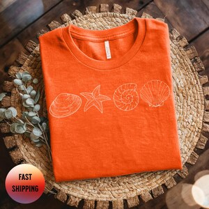 Seashells 90s Vintage Style Shirt, Retro Ocean Shell Shirt, Beach Tee, Sea Lovers Shirt, Summer Ocean Shirts, Cute Sea Animal Tee, Vacay Tee