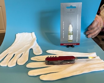 Victorinox Messeröl und Baumwollhandschuh Set zum Auftragen, Messer nicht im Lieferumfang enthalten