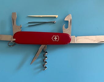 Victorinox Tourist Swiss Army Knife - 84MM - Red - Vintage Rostfrei