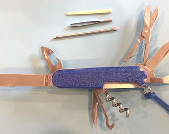 Victorinox Huntsman, custome Blue Scales by Forge and Bone