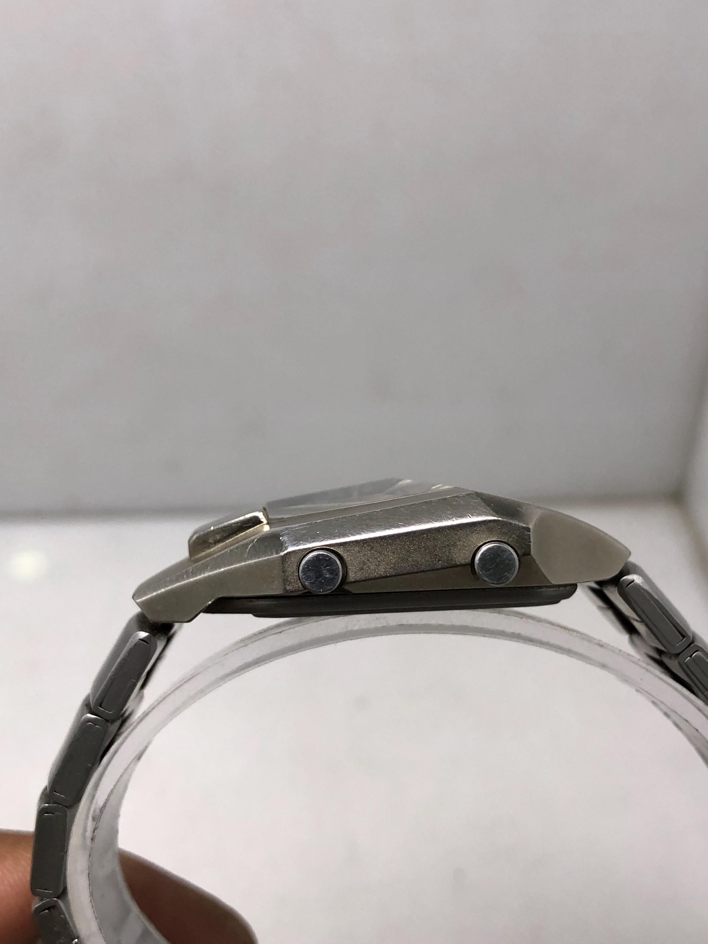 Vintage Citizen 8988-Q02047 Alarm Chronograph Ana-digi Quartz