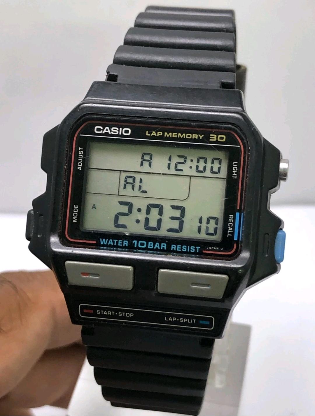 Vintage Casio 863 SDB-500W Lap Memory 30 Digital Quartz Japan