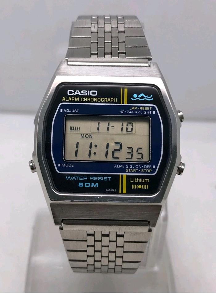 Vintage Casio Marlin 152 W-30 Alarm Chronograph Digital Quartz