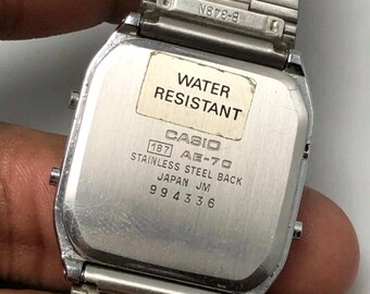 Vintage Casio 187 AE-70 Analog & Digital Quartz Japan Men's