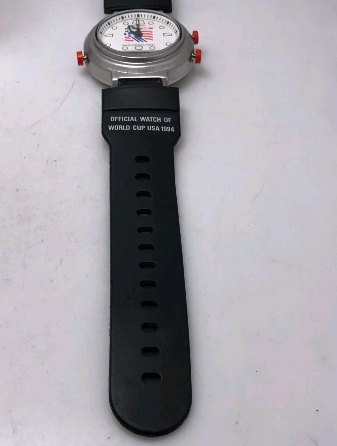 ヴィンテージ カシオ G-Shock 380 AW-594 FIFAワールドカップ USA 1994 