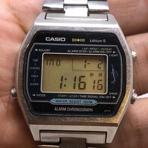 Vintage Casio Marlin 106 H101 Alarm Chronograph Digital Quartz Japan Men's Wristwatch