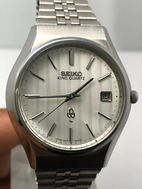 Vintage Seiko King Quartz 0852-8005 Silver Linen Dial Japan Men's