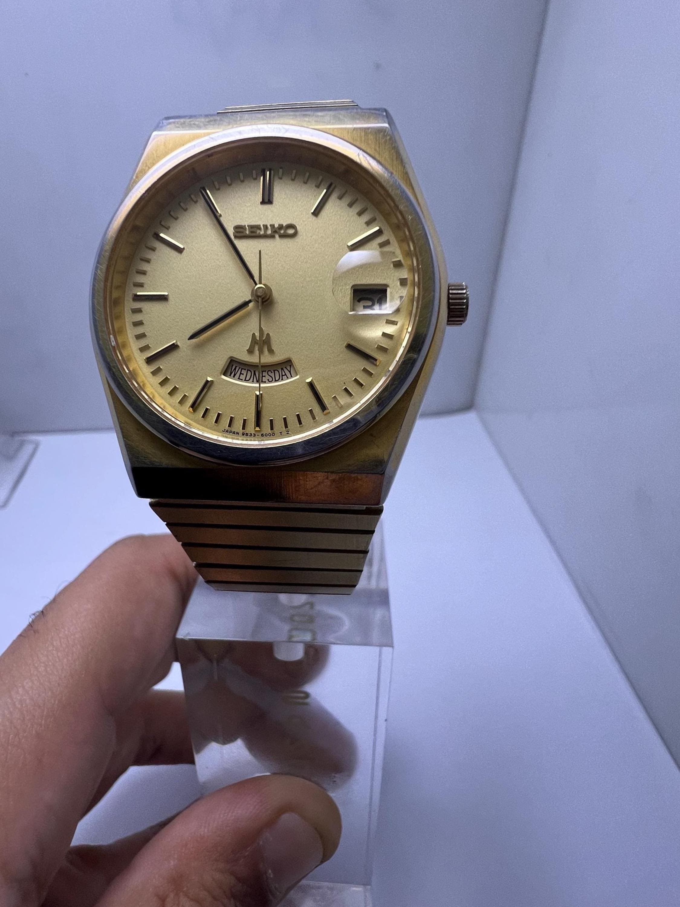 Vintage Seiko Majesta 9533-6000 Golden Dial Quartz Japan Men's
