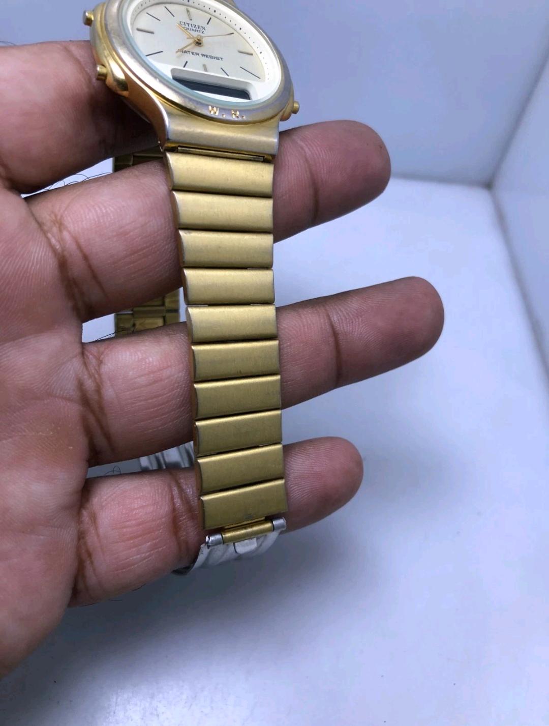 Vintage Citizen T011-312601 Chronograph Golden Color Ana-digi