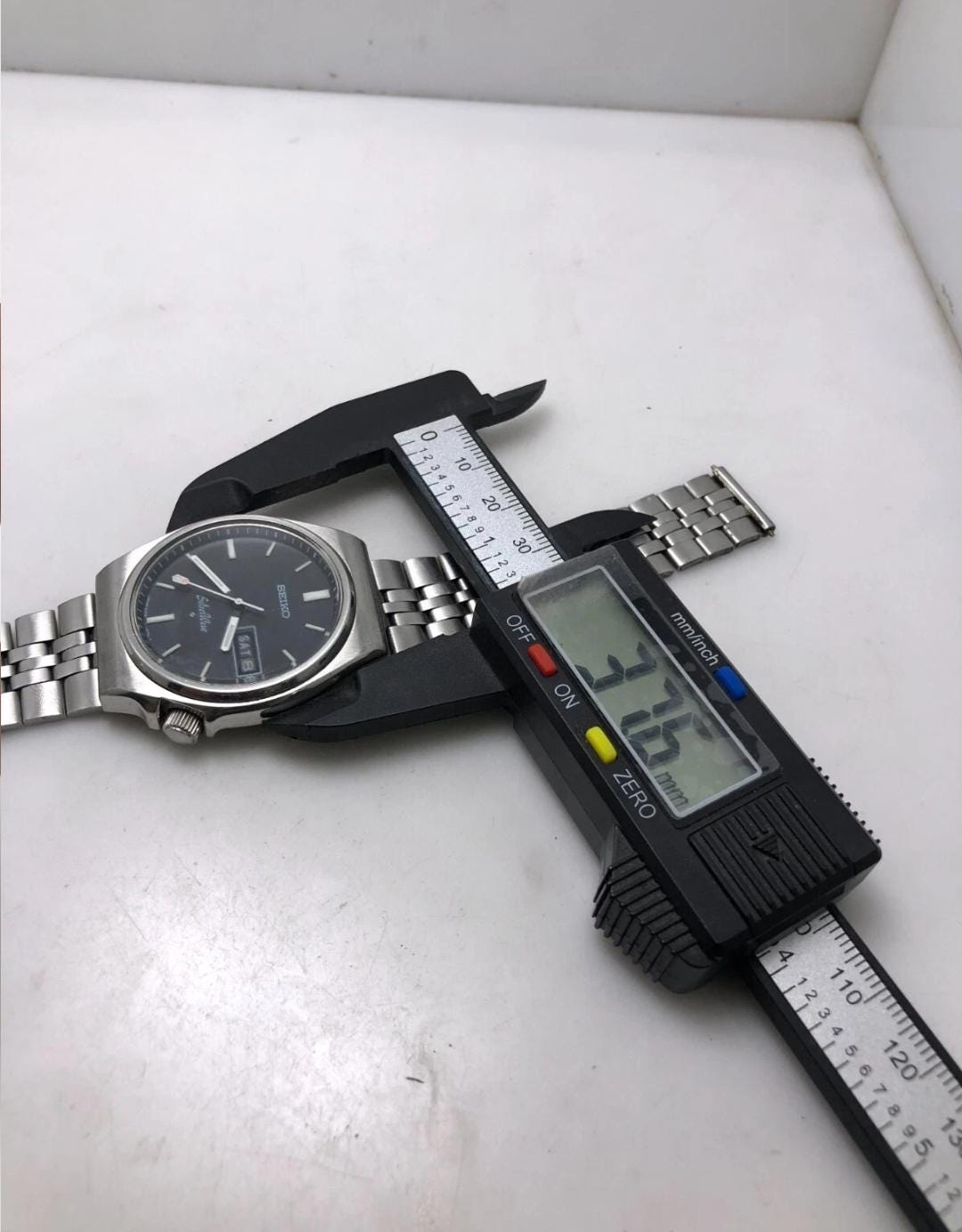 Vintage Seiko Silverwave 6306-8070 Automatic 21 Jewels Black Dial