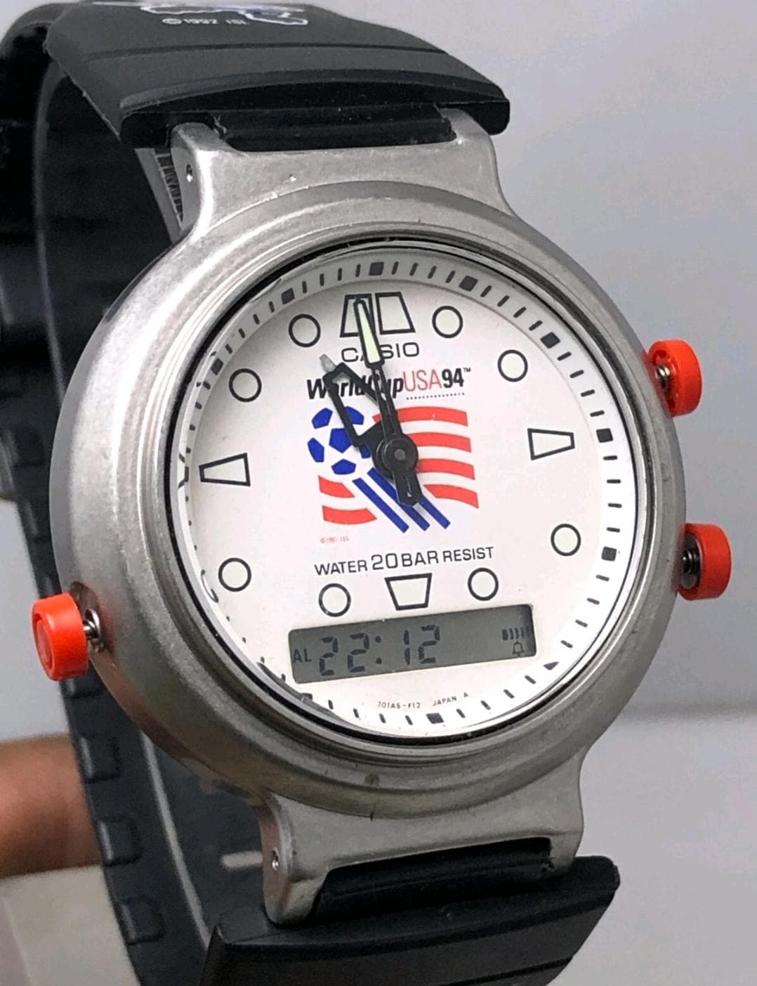 Vintage Casio G-shock 380 AW-594 Fifa World Cup USA 1994 Ana-digi