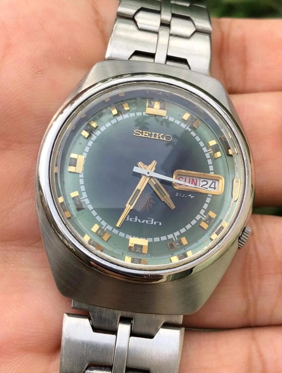 Vintage Seiko Advan 7019-7250 Automatic 21 Jewels Rare Elegant