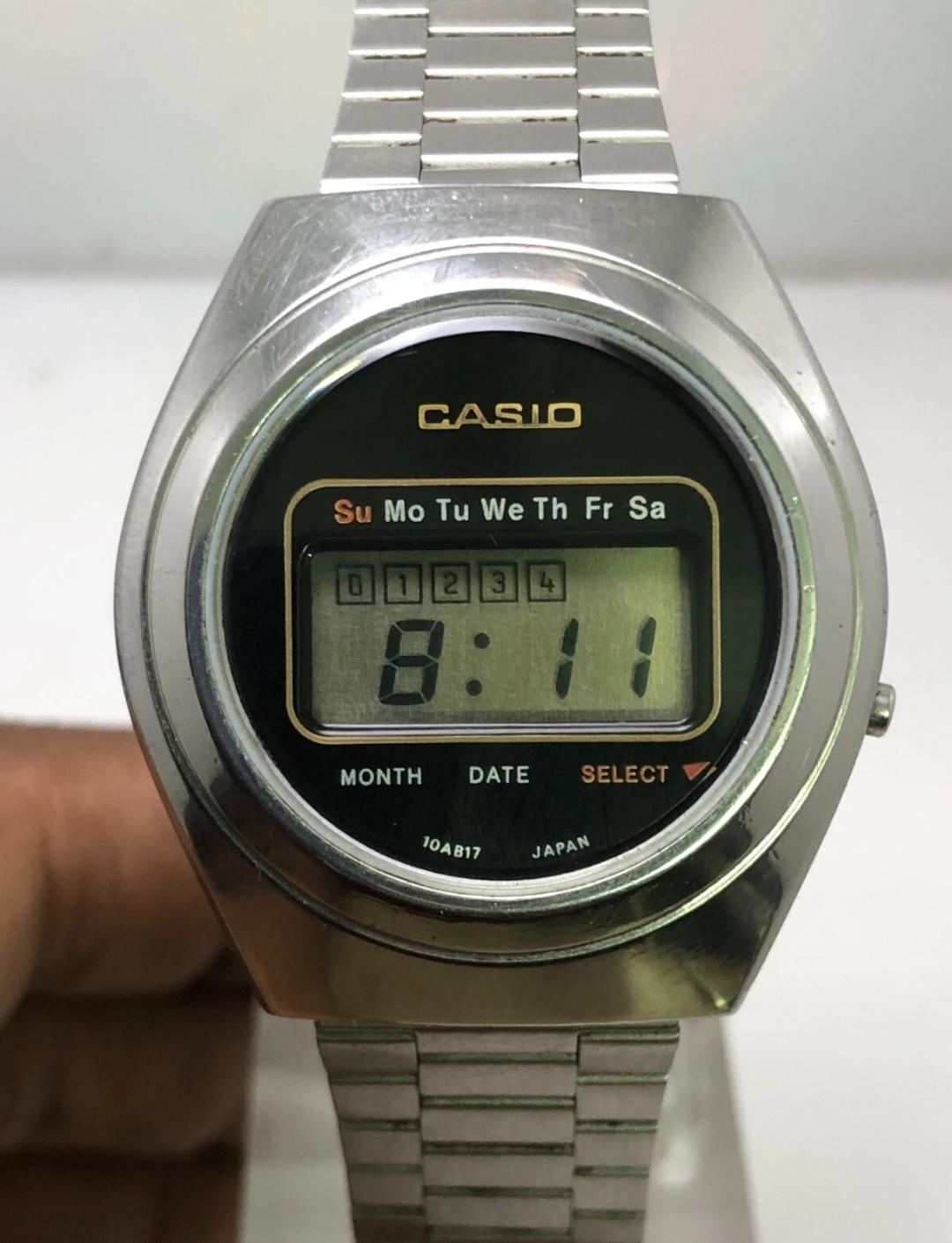 Vintage Casio Casiotron R-15 Digital Quartz Japan Men's Wristwatch