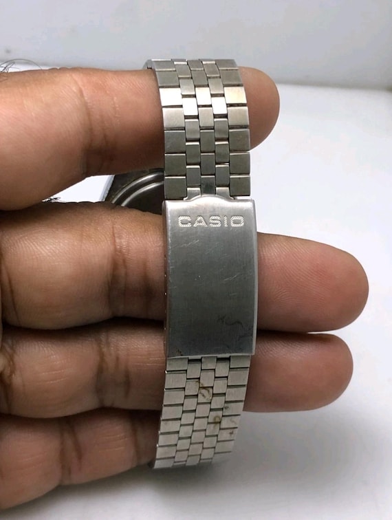 Vintage Casio 160 A657 Alarm Chronograph Digital Quartz Japan